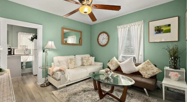 Апартаменты Casa Maria 3- Historic Charming Apt, Steps to everything downtown!