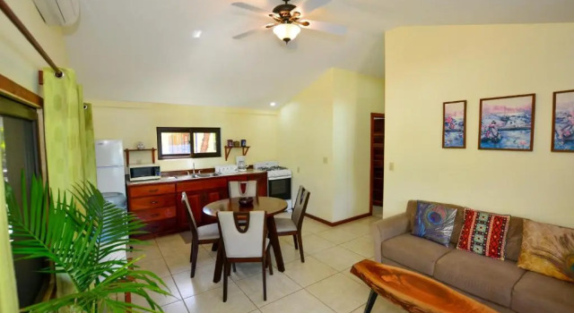 Апартаменты Coconut Row Boutique Hotel