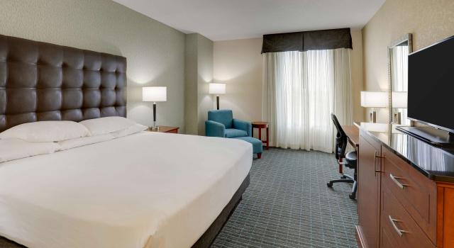 Номер Deluxe Drury Inn & Suites Phoenix Chandler Fashion Center