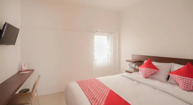 Deluxe double chambre Super OYO 2183 Cibeureum Residence