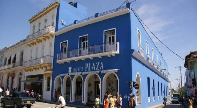 Hotel E Plaza