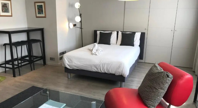 Студия Arthur Properties Rue dAntibes