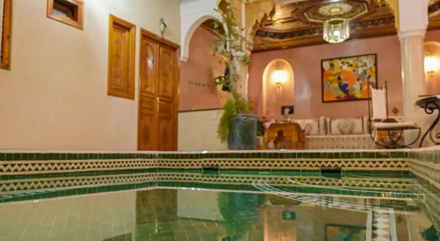 Riad Zahri, Reservar Hotel Medina 