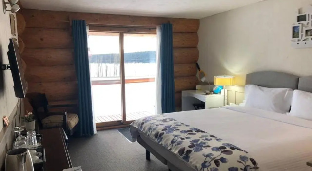 Cariboo Log Guest House, Prenota Affittacamere Lac La Hache Cariboo Chilcotin Coast