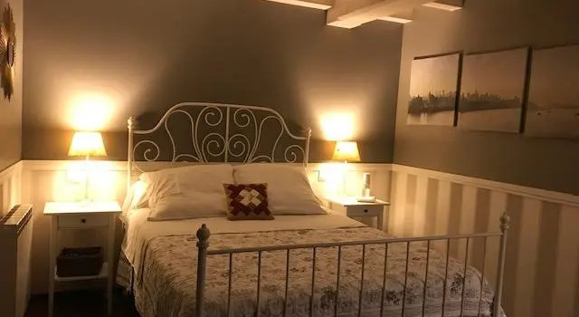 Tess Cottage, Buchen Sie Ferienhaus Brie-sous-Mortagne Frankreich