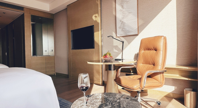 Четырёхместный номер Premier с видом на город Baotou Marriott Hotel