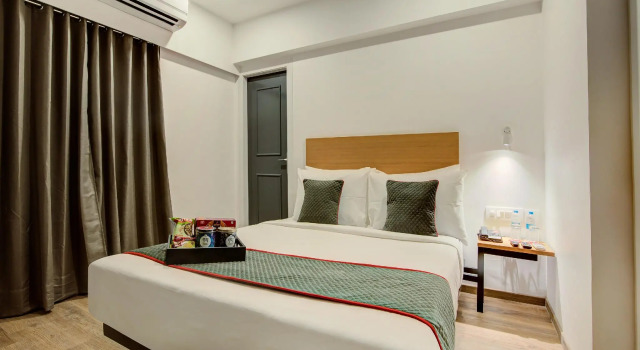 OYO Townhouse 058 JB Nagar, Andheri East