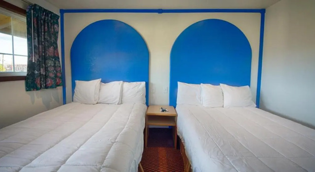 Четырёхместный номер Standard Budget Inn