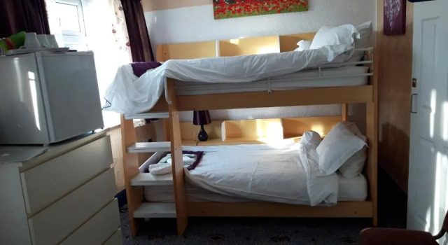 My Adam Hotel, Забронировать Отель Блэкпул Ланкашир, рядом с Blackpool North Train Station