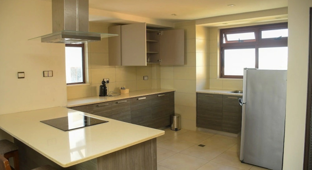 Люкс с 3 комнатами Royal Shaza Suites