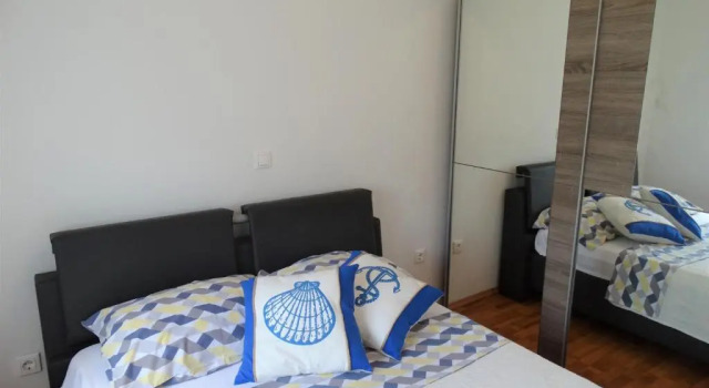 Apartman Crikvenica 30244 - Visnja silver, Забронировать Апартаменты/квартира Отели Приморско-Горанской жупания с парковкой, Парковка