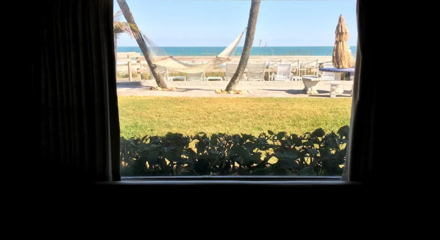 Люкс Deluxe Surf Studio Beach Resort