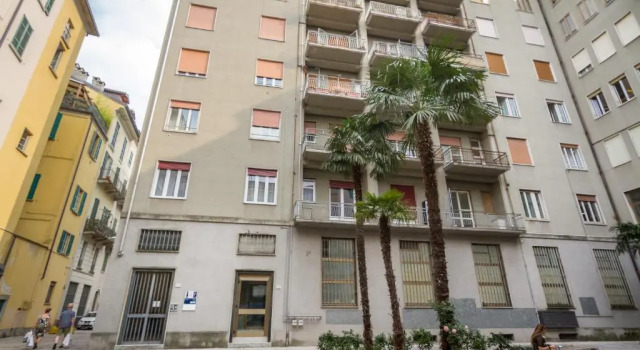 A Casa Di Pablo, Забронировать Отель Отели Комо с парковкой, рядом с Площадь Кавур, Парковка