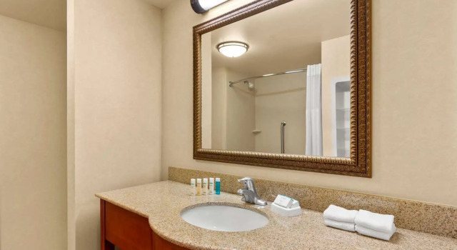 Студия Hampton Inn & Suites Burlington