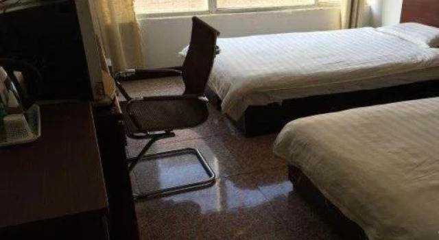 Changzhi Zengfu Hotel, Buchen Sie Hotel Changzhi Shanxi