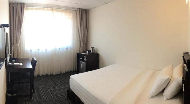 Sakura Hotel 3