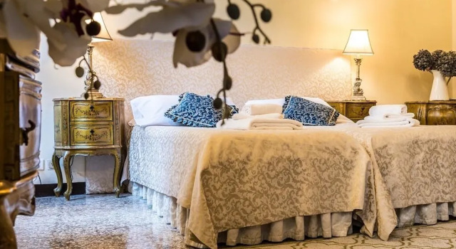 La Porta DOriente B&B, Забронировать Отель «постель и завтрак» Отели Венеции с завтраком, рядом с Церковь Святого Георгия Великого, Завтраки