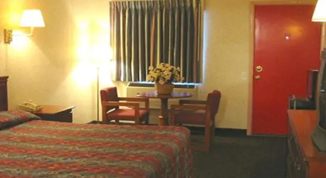 Номер Standard Red Carpet Inn Williamstown
