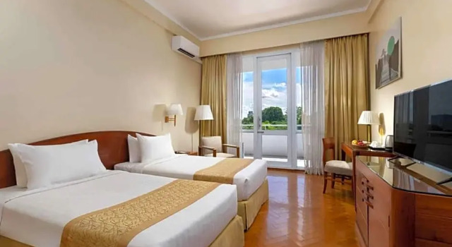 Номер Superior Inya Lake Hotel Yangon