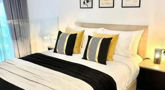 1BR Loft Pool Gym  Walk to Naiharn C181