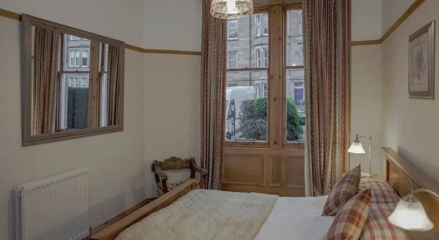 Marchmont Main Door, Забронировать Отель Эдинбург Midlothian, рядом с Национальный музей Шотландии