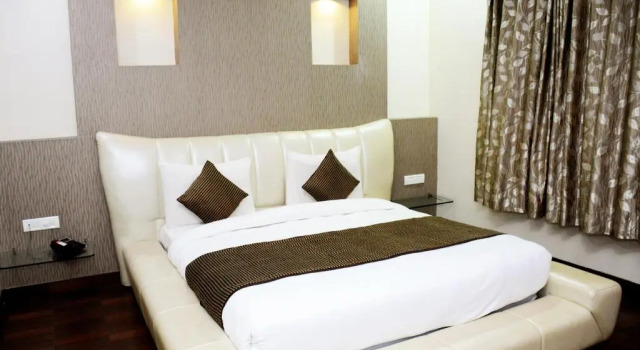 Двухместный номер Deluxe Hotel Sai Miracle