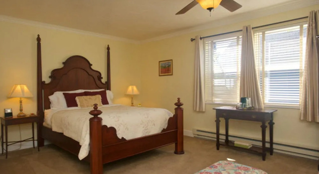 The Oval Door Bed and Breakfast Inn, Забронировать Отель Юджин Willamette Valley, рядом с Комплекс Лейн Ивентс Центр