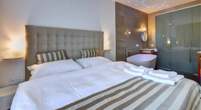 Люкс hotel Chmelnice