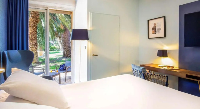 Двухместный номер Classic с видом на сад Mercure Marseille Centre Bompard La Corniche