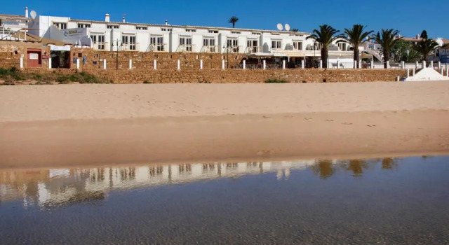 Апартаменты Luz Beach Apartments