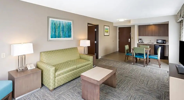 Люкс Holiday Inn Express Princeton/I-77 by IHG