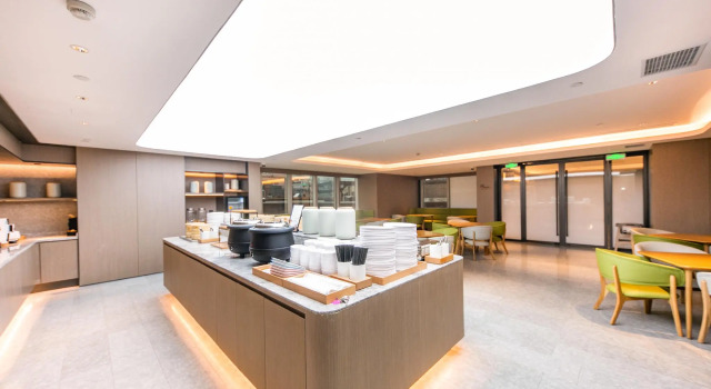 Ji Hotel Shanghai Lujiazui Shangcheng Road, Varaa Hotelli Shanghai Shanghai