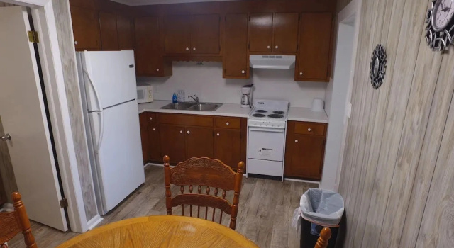 Коттедж Midtown Cottages