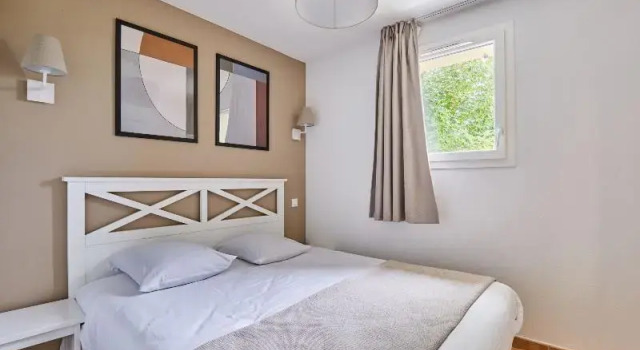 Четырёхместный коттедж c 1 комнатой Résidence Odalys Domaine des Côteaux de Sarlat
