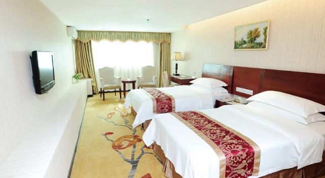 Vienna Hotel Shenzhen Guanlan Golf, Rezerwuj Hotel Hotele w Shenzhen z parkingiem, Parking