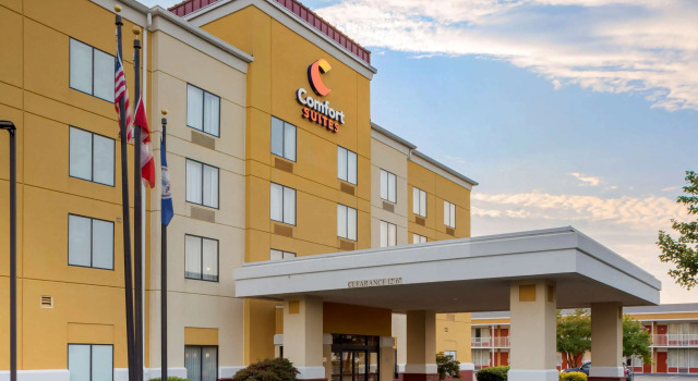 Comfort Suites Fredericksburg North