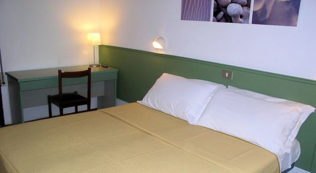 Одноместный номер Standard с балконом Hotel Palace