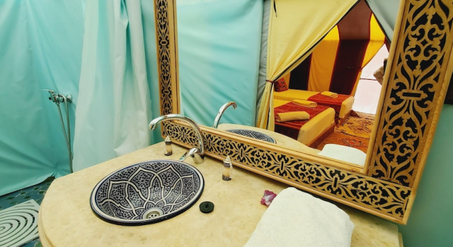 Четырёхместный семейный номер Standard Ksar Merzouga Luxury Camp