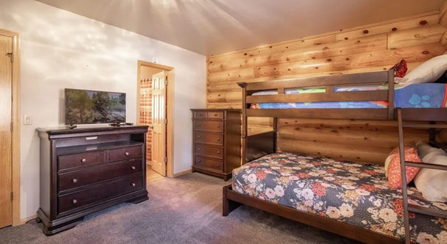 Big Bear Oasis #2001 by Big Bear Vacations, Rezerwuj Dom wakacyjny Big Bear Lake Stany Zjednoczone