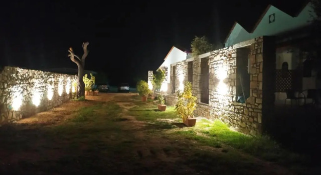 Коттедж Toneas Houses