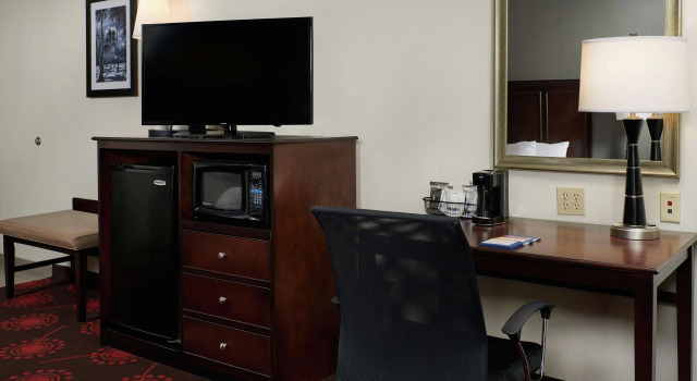 Hampton Inn & Suites Port St. Lucie, Book Hotel Port St. Lucie Florida