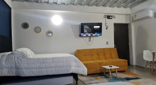 Номер Comfort RG33 ApartaSuites