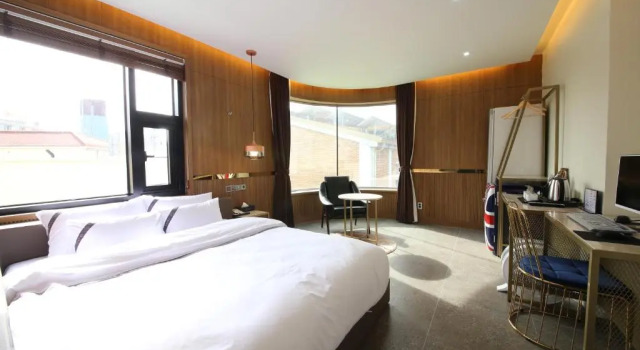 Люкс Suncheon Hound Hotel Suncheon Station Branch