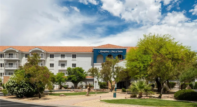 Holiday Inn Express & Suites Mesquite Nevada, an IHG Hotel, Buchen Sie Hotel Mesquite Nevada