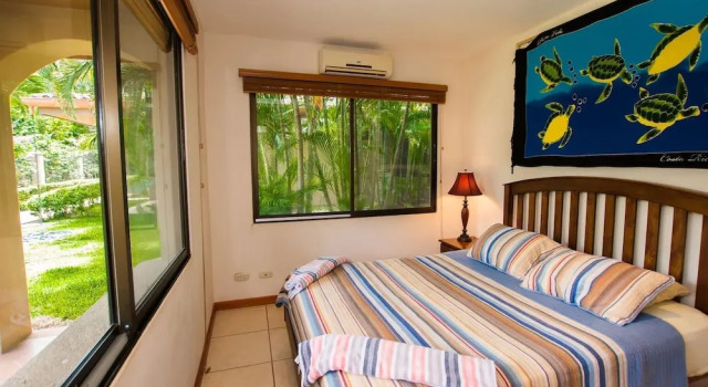 Номер Standard Cozy Garden Condo with Vibrant Tropical Decor, Swimming Pool and Rancho