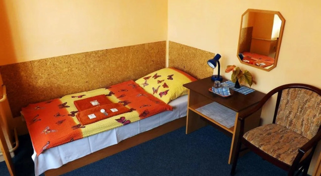 Hotel Avion
