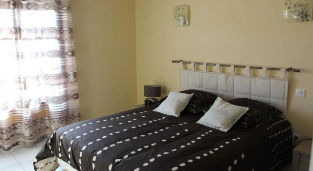 Le Pailler de la Planque, Book Hotel Hoteller i Camplong med parkering, Parkering