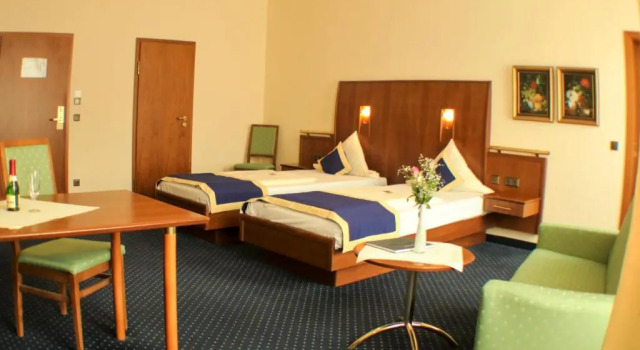 Victoria Hotel