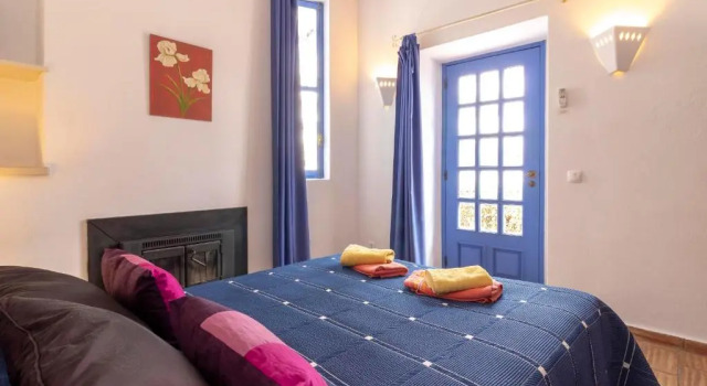 Вилла Villa Oasis Hidden Gem Heart of Village Pool Courtyard