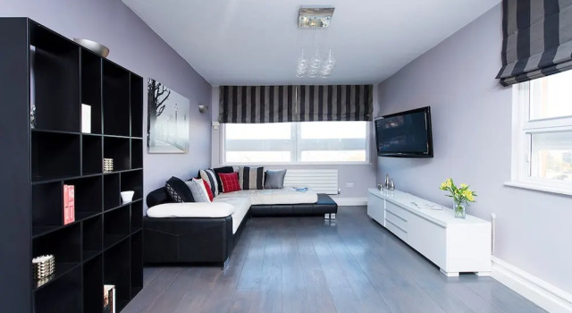 Bright Top Floor 2BR Central London – Great Views!, Забронировать Отель Харроу Лондон, рядом с Бейкер стрит